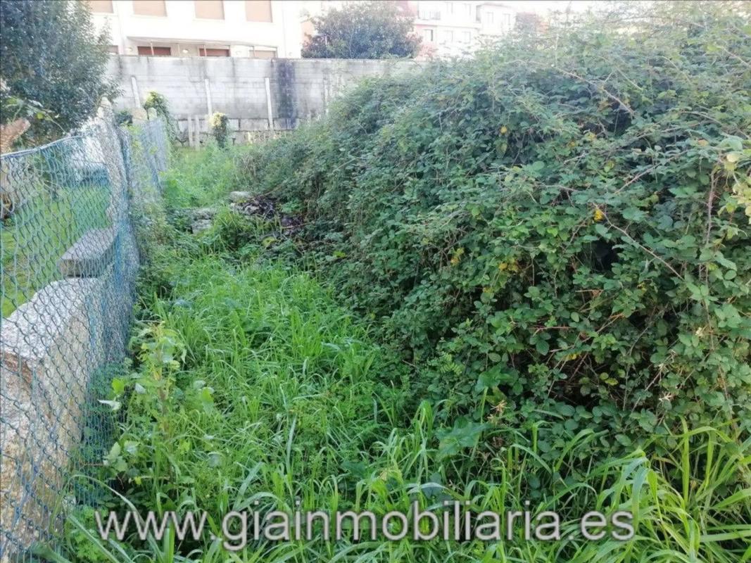Terreno en venta en Vilagarcía de Arousa, Pontevedra photo 2