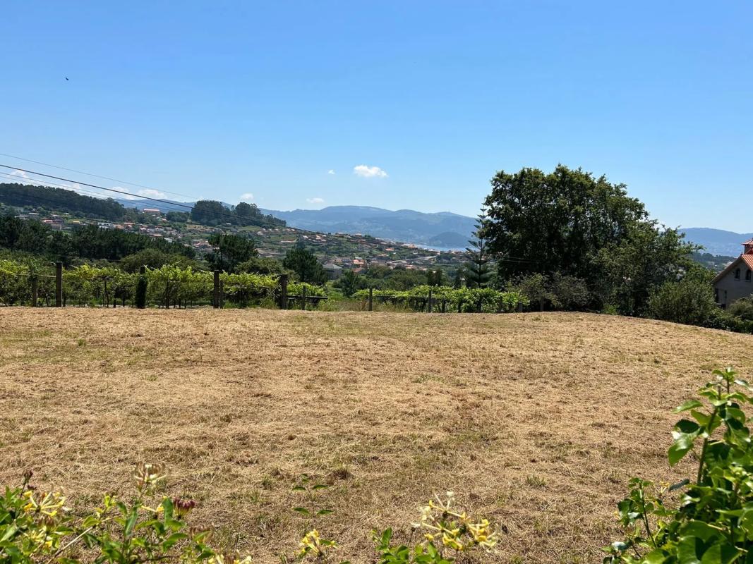 Land for sale in Sanxenxo, Pontevedra photo 2