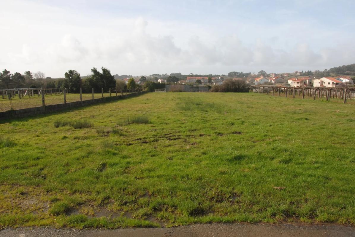 Terreno en venta en Sanxenxo, Pontevedra photo 1