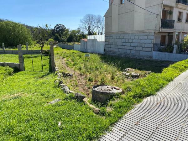 Terreno en calle Porto Meloxo thumbnail 2