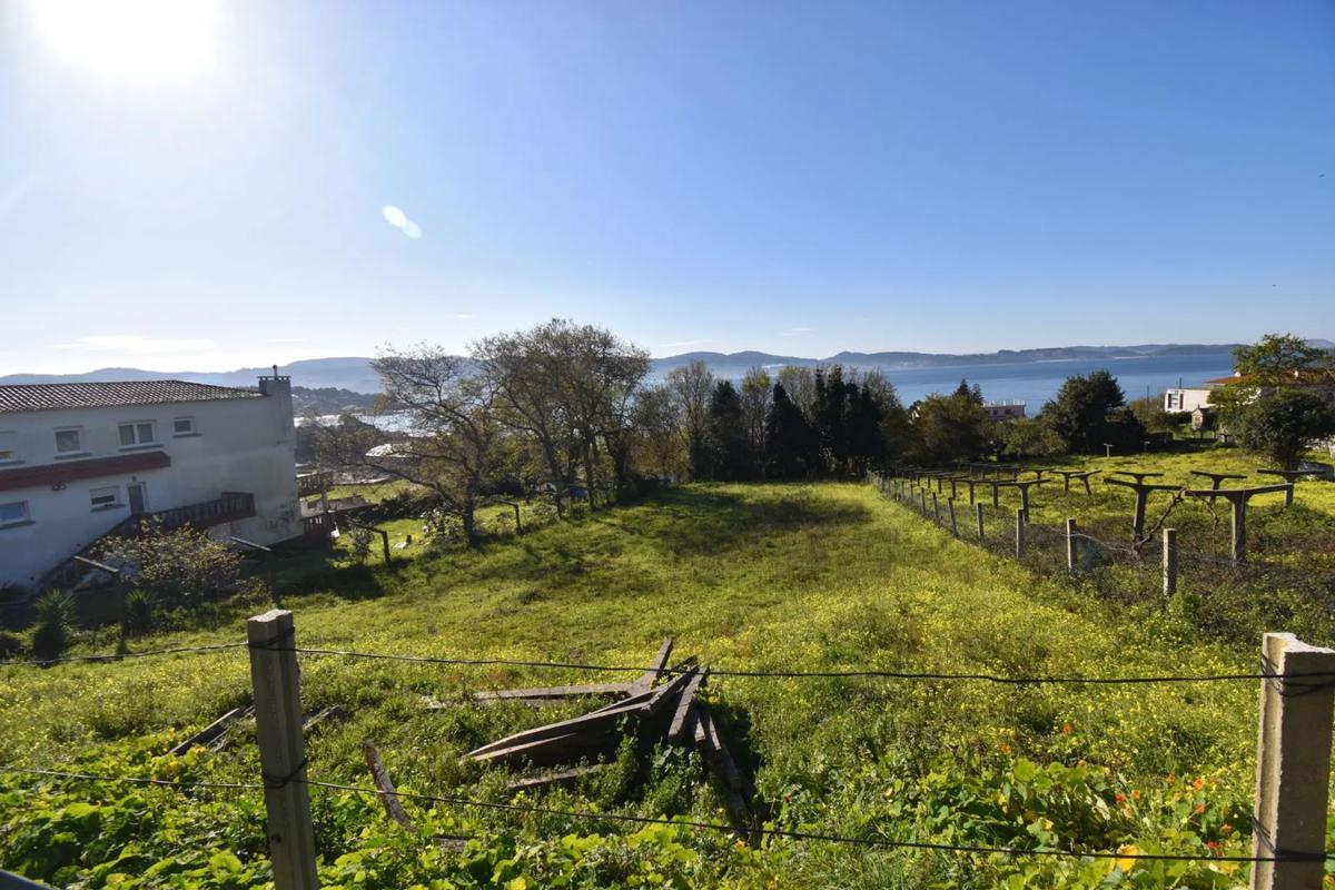 Land for sale in Sanxenxo, Pontevedra photo 2