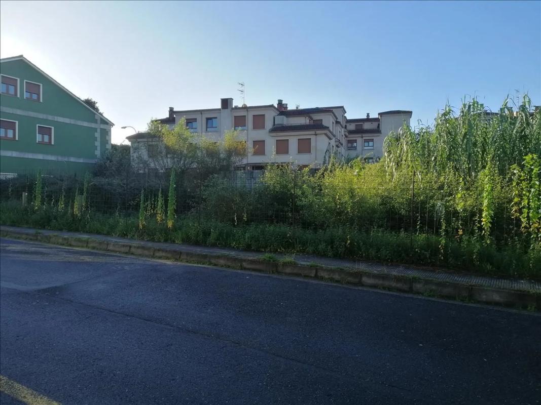 Terreno en venta en Vilagarcía de Arousa, Pontevedra photo 2
