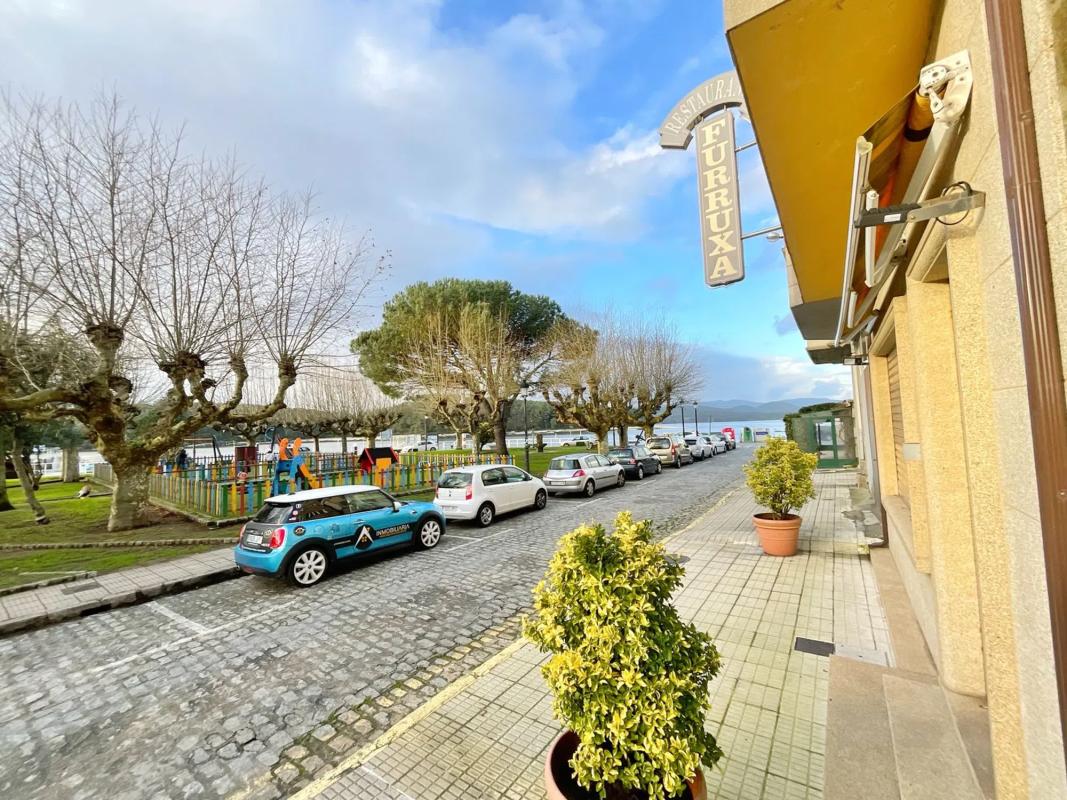 Terreno en venta en Vilagarcía de Arousa, Pontevedra photo 1