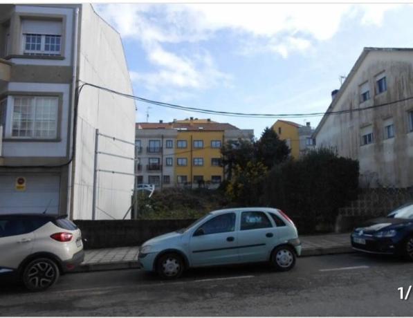 Terreno en calle Luis Antonio Mestre thumbnail 2