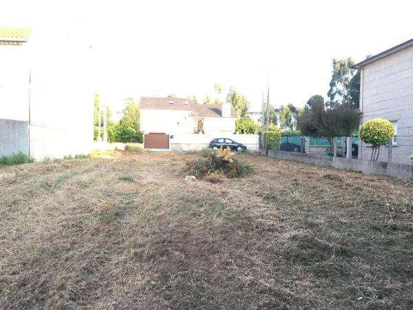 Terreno en Castrelo s/n thumbnail 2