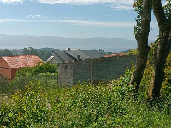 Terreno en Lugar Outeiriño photo 1