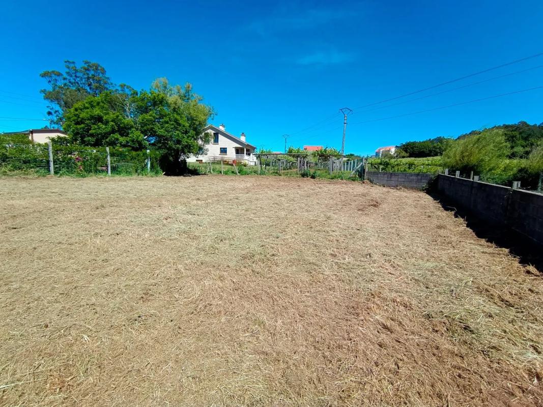 Land for sale in Sanxenxo, Pontevedra photo 2