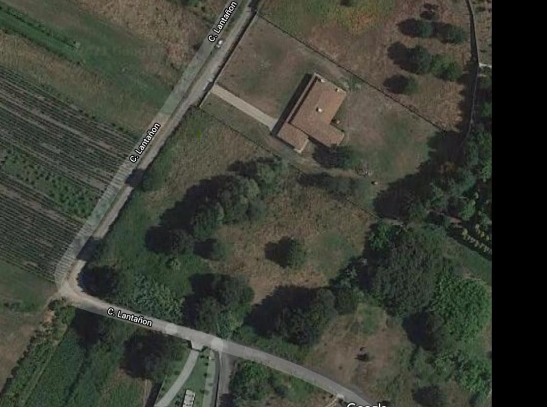 Land for sale in Meis, Pontevedra photo 1