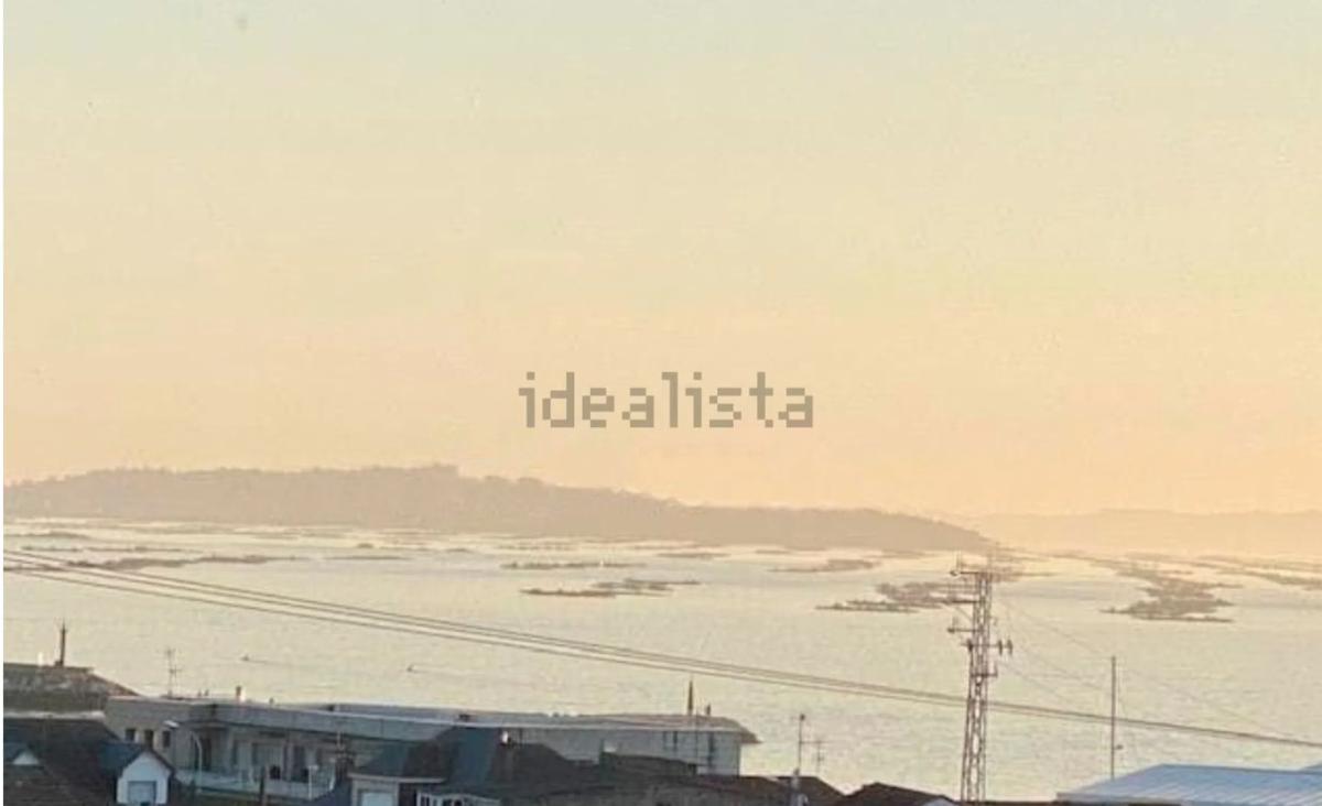 Terreno en venta en Vilagarcía de Arousa, Pontevedra photo 1