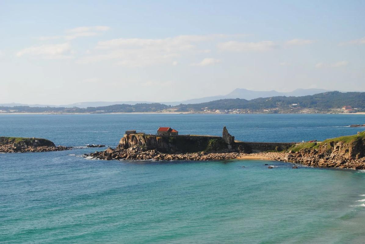 Land for sale in Sanxenxo, Pontevedra photo 5