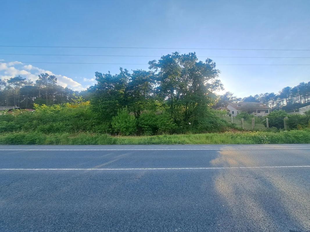 Terreno en venta en Valga, Pontevedra photo 2