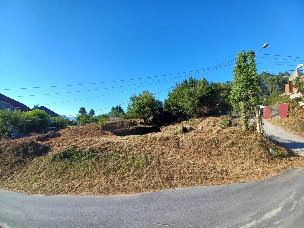 Land for sale in Vilaboa, Pontevedra photo 4