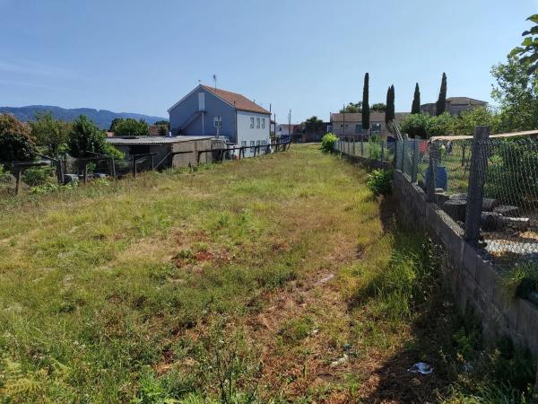 Terreno en calle Cabanas thumbnail 1
