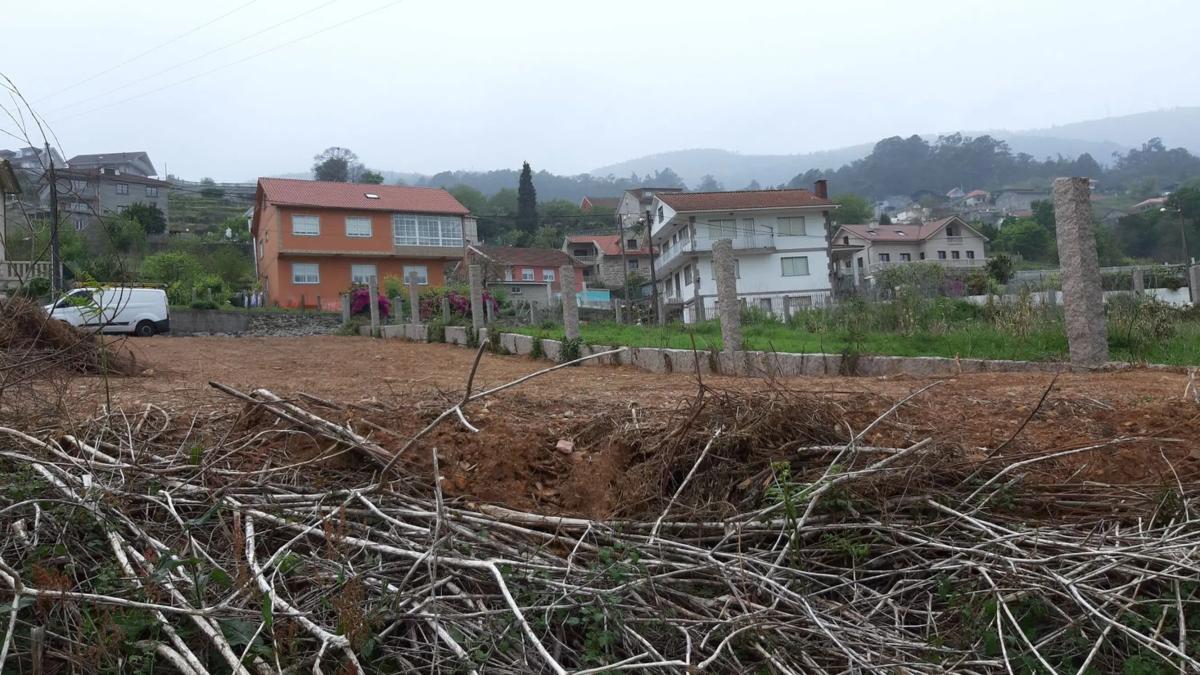 Land for sale in Vilaboa, Pontevedra photo 4