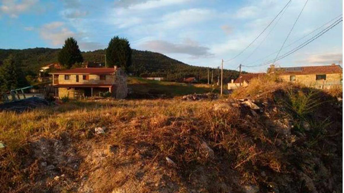 Terreno en venta en Ponte-Caldelas, Pontevedra photo 1