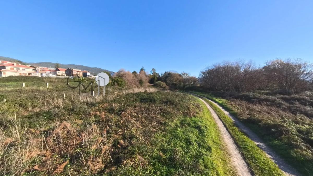 Land for sale in Poio, Pontevedra photo 2