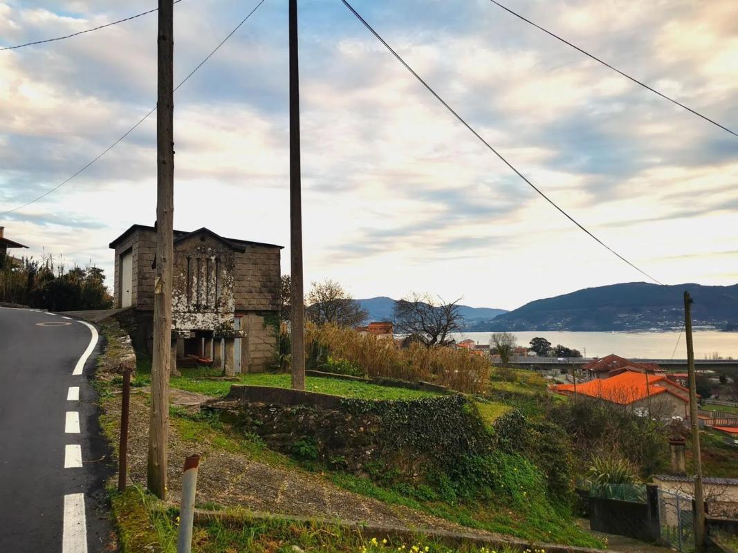 Działka na sprzedaż w Vilaboa, Pontevedra photo 1