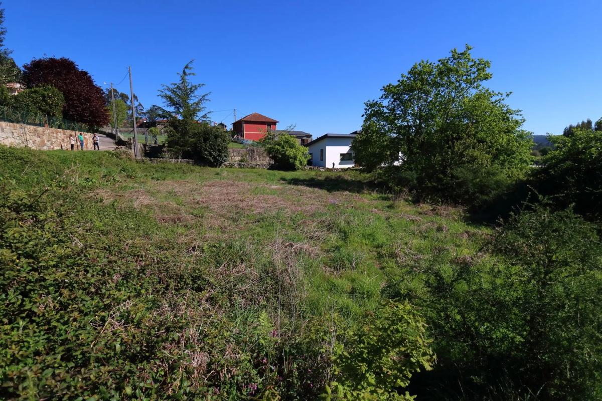 Terreno en venta en Tomiño, Pontevedra photo 1