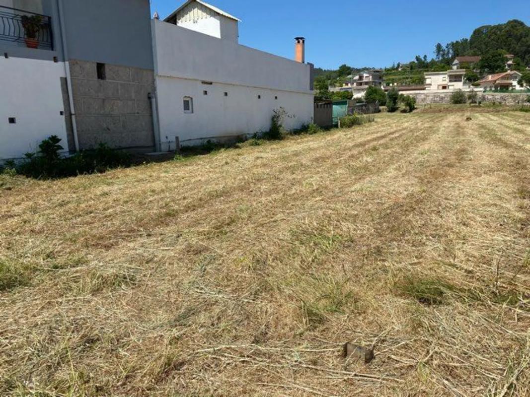 Terreno en venta en Tui, Pontevedra photo 1