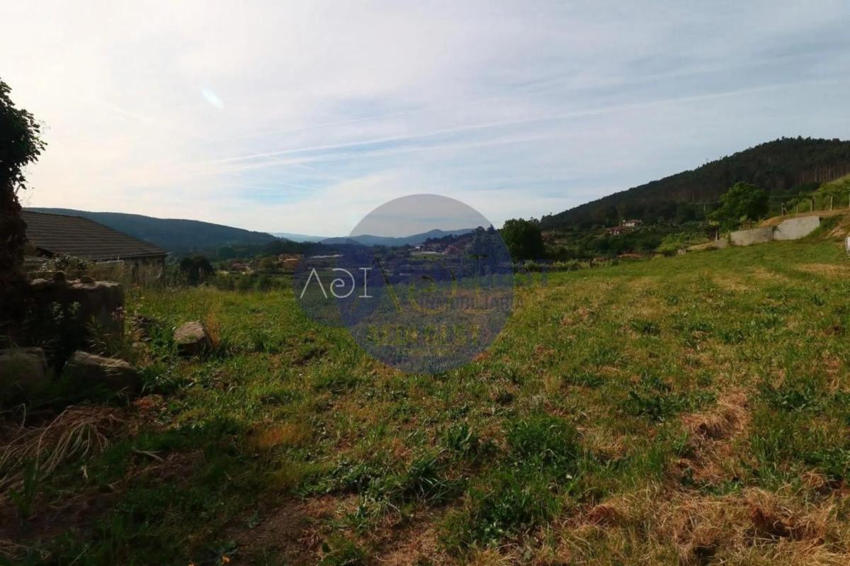 Terreno en venta en Tomiño, Pontevedra photo 1