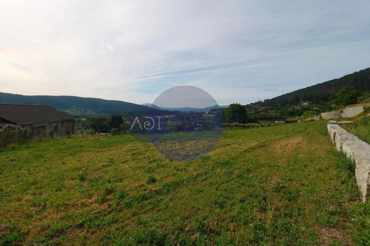 Terreno en venta en Tomiño, Pontevedra photo 2