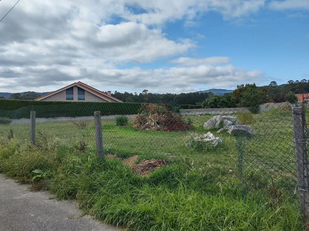 Land for sale in Tomiño, Pontevedra photo 2