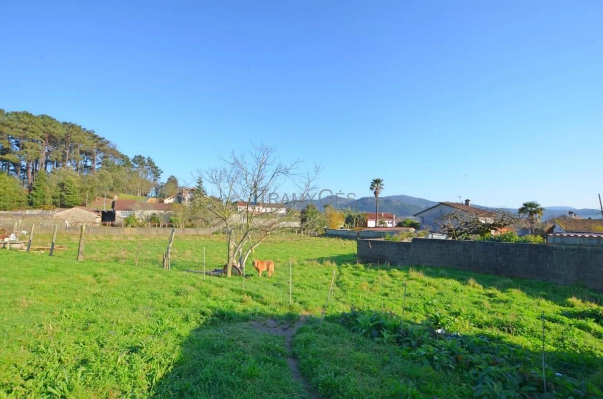 Terreno en venta en Tomiño, Pontevedra photo 3