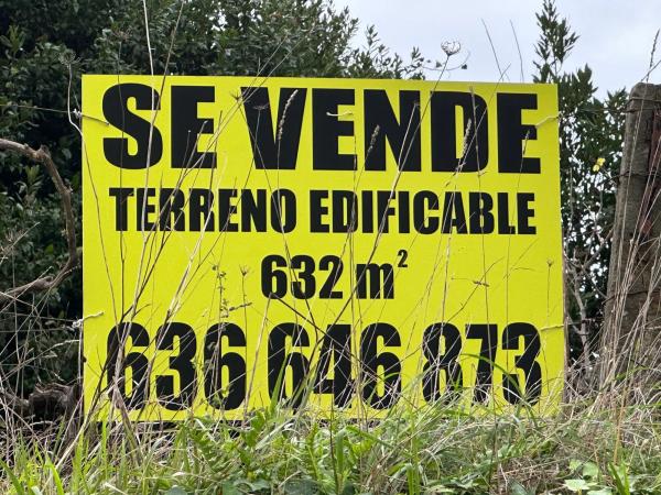 Terreno en camino do Castro, 70 thumbnail 2