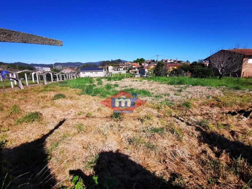 Terreno en venta en Tui, Pontevedra photo 1