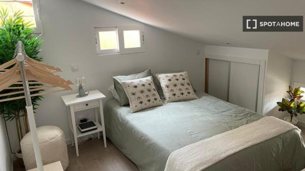 Apartment for rent in  C. de la Princesa , Madrid photo 4