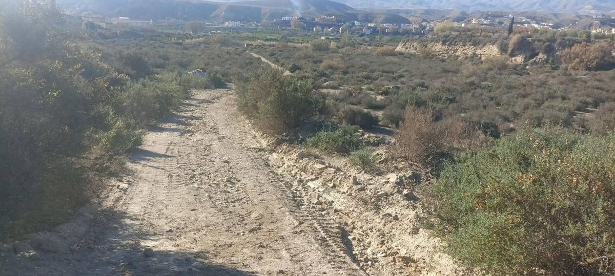 Terreno en venta en Gador, Almería photo 4