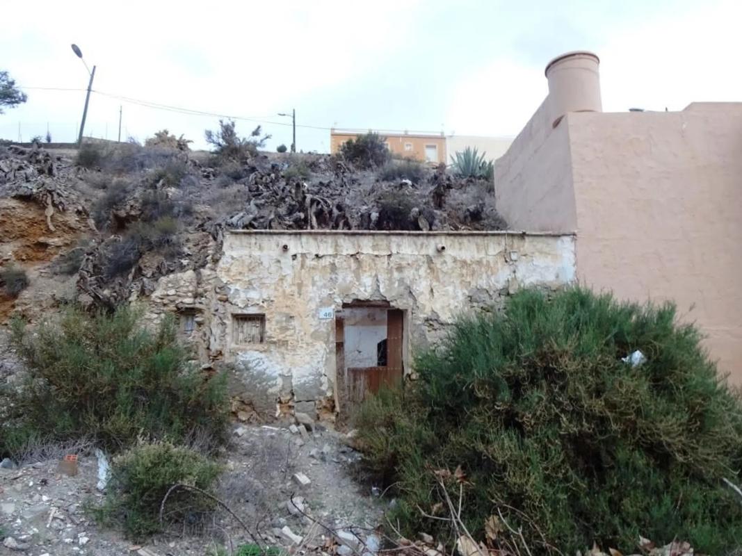 Terreno en venta en Gador, Almería photo 1