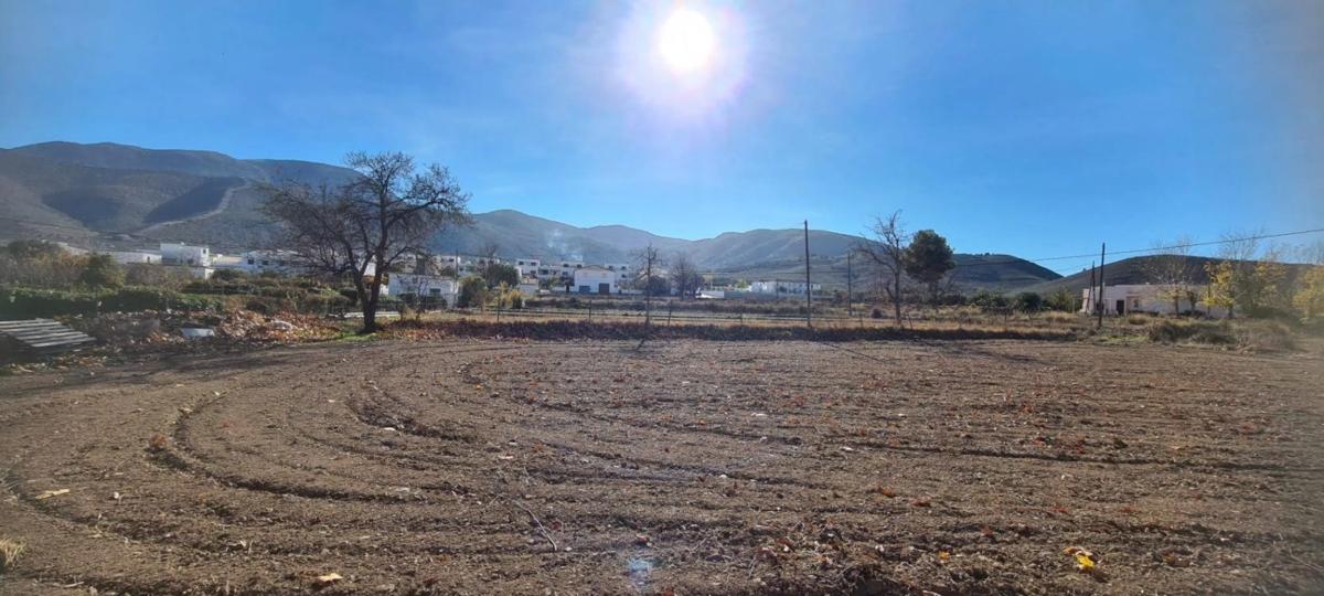 Terreno en venta en Fondón, Almería photo 1