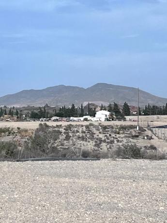 Terreno en Al-8102 Ctra Almajalejo s/n thumbnail 1