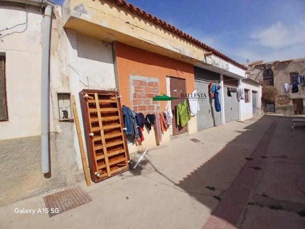 Terreno en calle del León, 18 thumbnail 1
