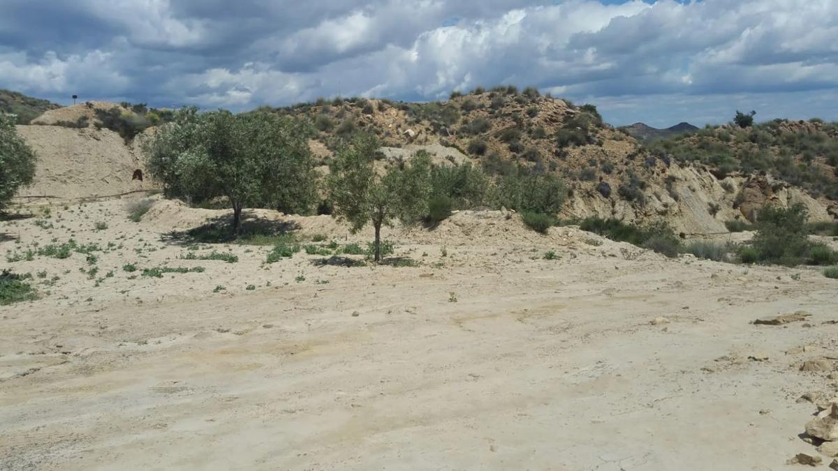 Terreno en venta en Lucainena de las Torres, Almería photo 4
