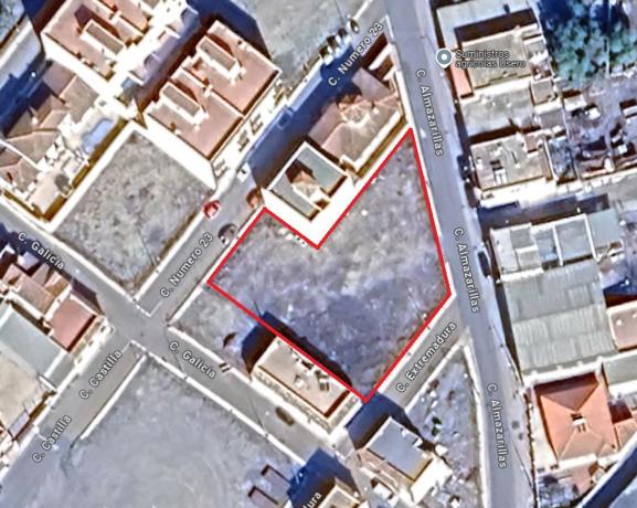 Terreno en calle Castilla, 7 photo