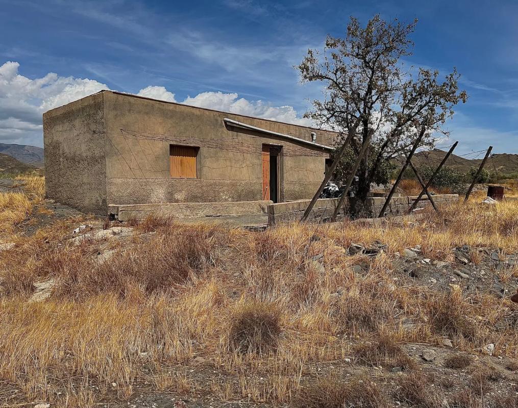 Terreno en venta en Tabernas, Almería photo 2