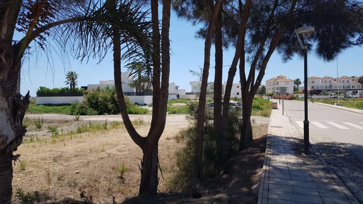 Terreno en venta en Vera, Almería photo 2