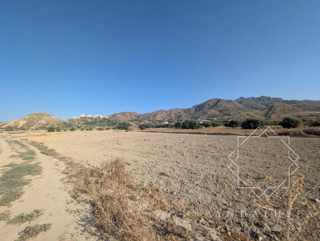 Działka na sprzedaż w Mojácar, Almería photo 1