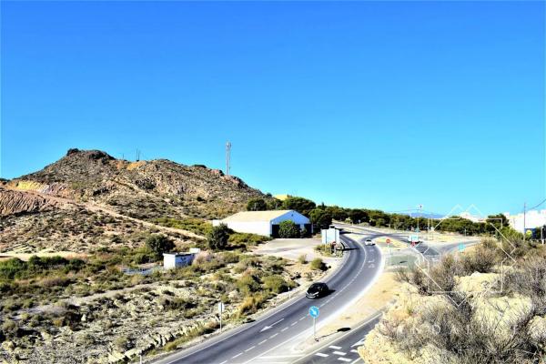 Terreno en carretera Turre thumbnail 2