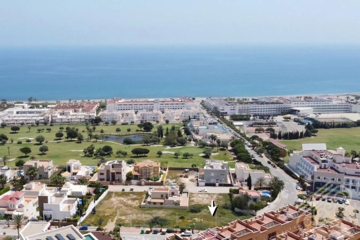 Terreno en venta en Mojácar, Almería photo 2