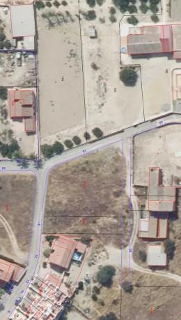 Terreno en avenida las Alparatas, 15 photo 1