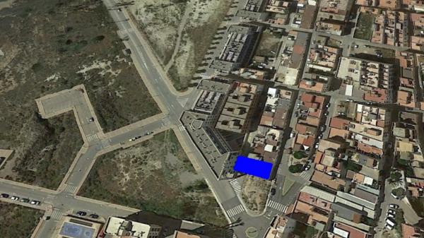 Terreno en avenida de Andalucía photo 2