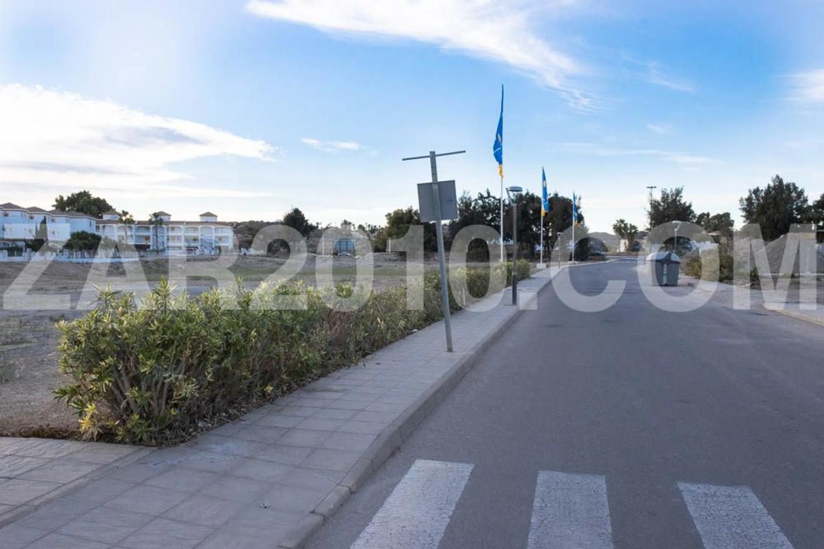 Terreno en venta en Vera, Almería photo 2