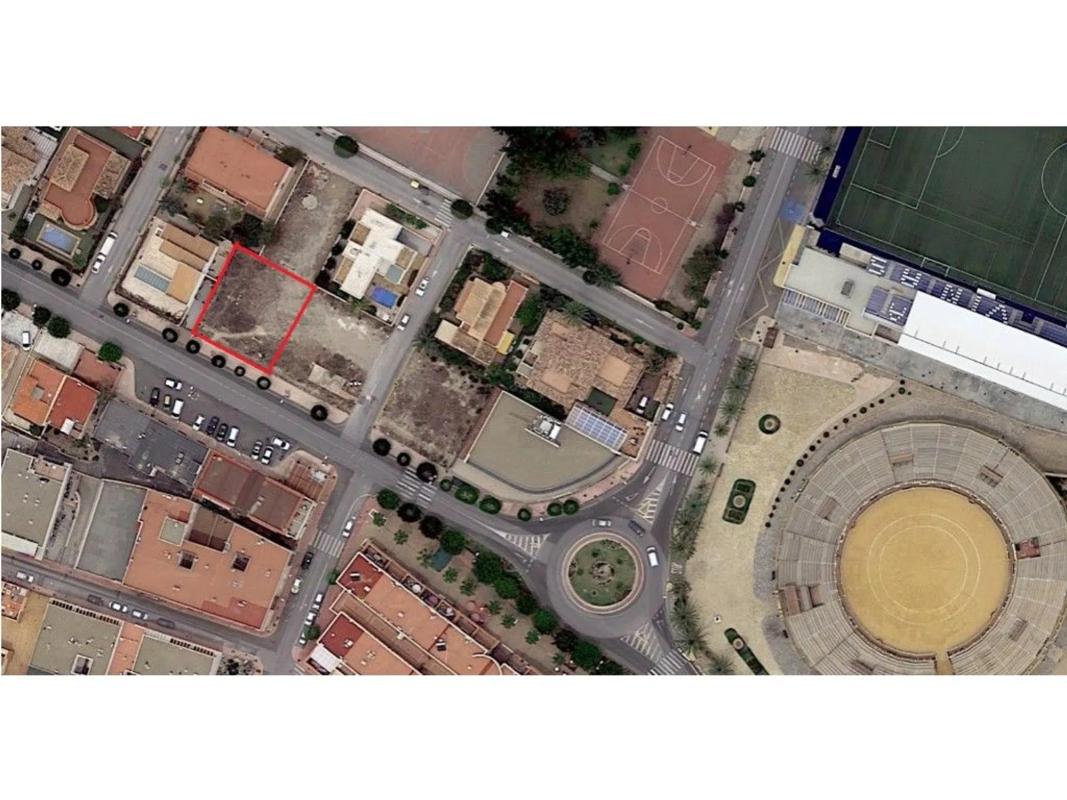 Terreno en venta en Vera, Almería photo 1