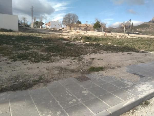 Terreno en calle Retamar s/n sn photo 2