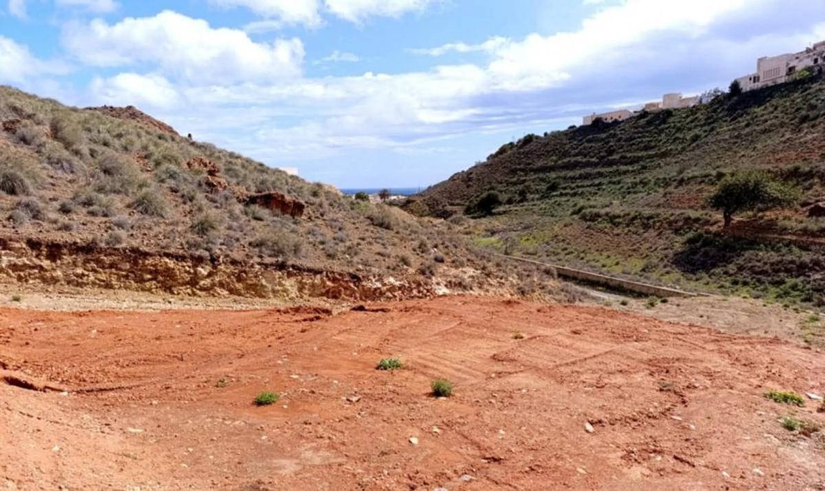 Terreno en venta en Carboneras, Almería photo 2