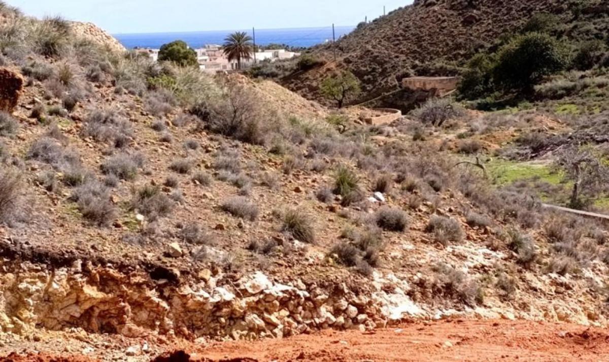 Terreno en venta en Carboneras, Almería photo 4