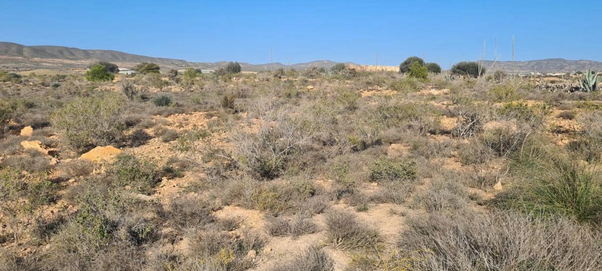 Terreno en venta en Nijar, Almería photo 1
